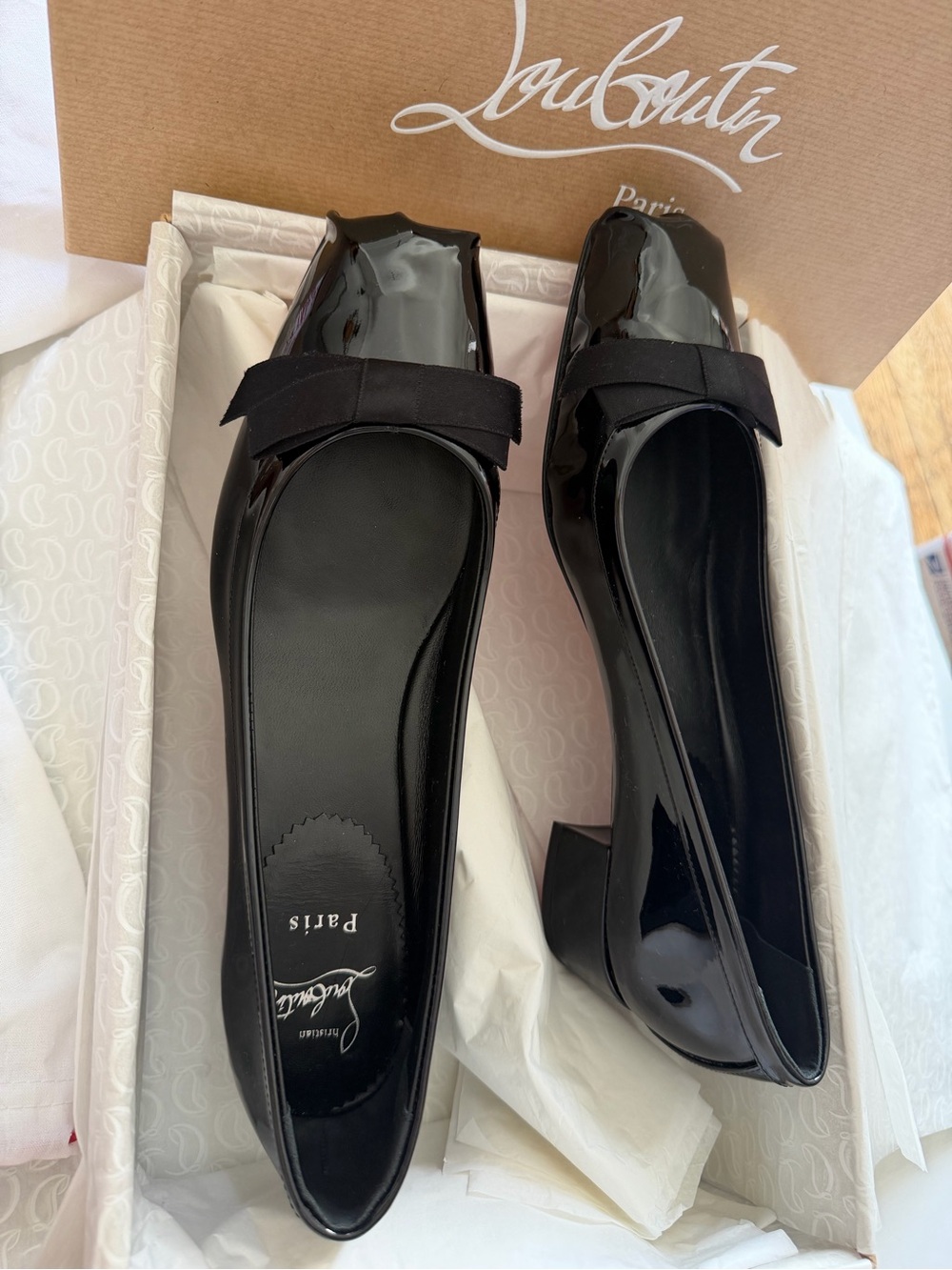 Christian Louboutin Black Patent Leather Bow Block Heel Pumps - Picture 5 of 10